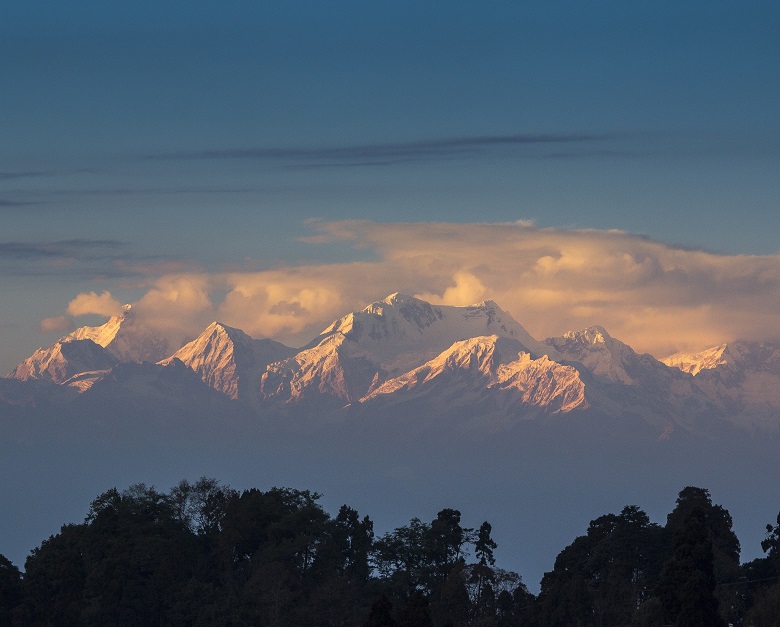 Best time for Kanchenjunga Circuit Trek